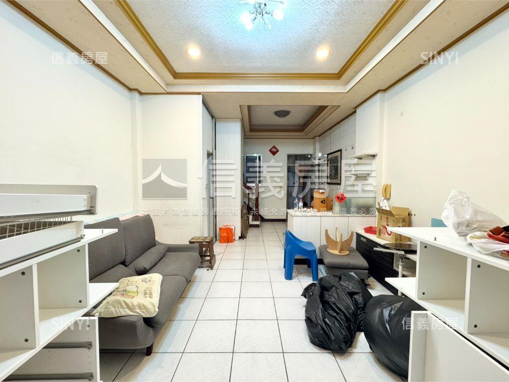 專任★４樓車庫透天房屋室內格局與周邊環境