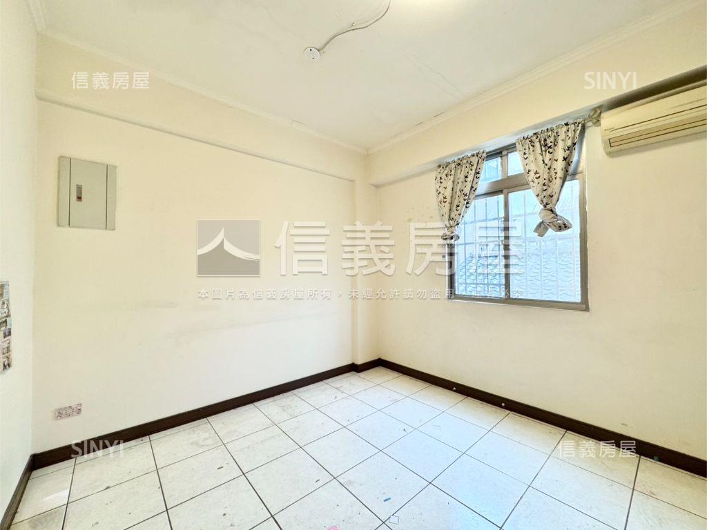 專任★４Ｆ騎樓式透天房屋室內格局與周邊環境