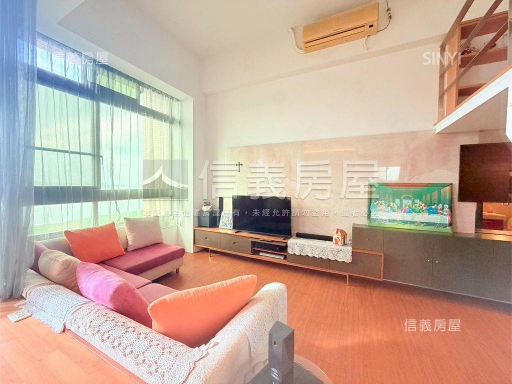 觀音河景廣角映入美宅房屋室內格局與周邊環境