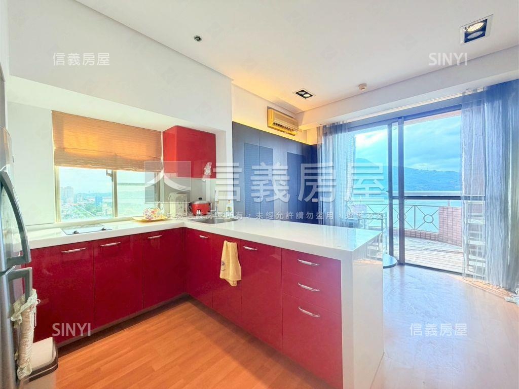 觀音河景廣角映入美宅房屋室內格局與周邊環境