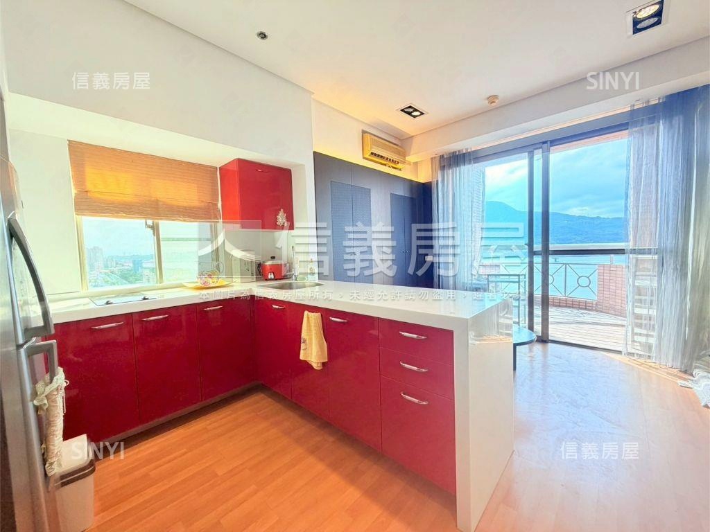 觀音河景廣角映入美宅房屋室內格局與周邊環境