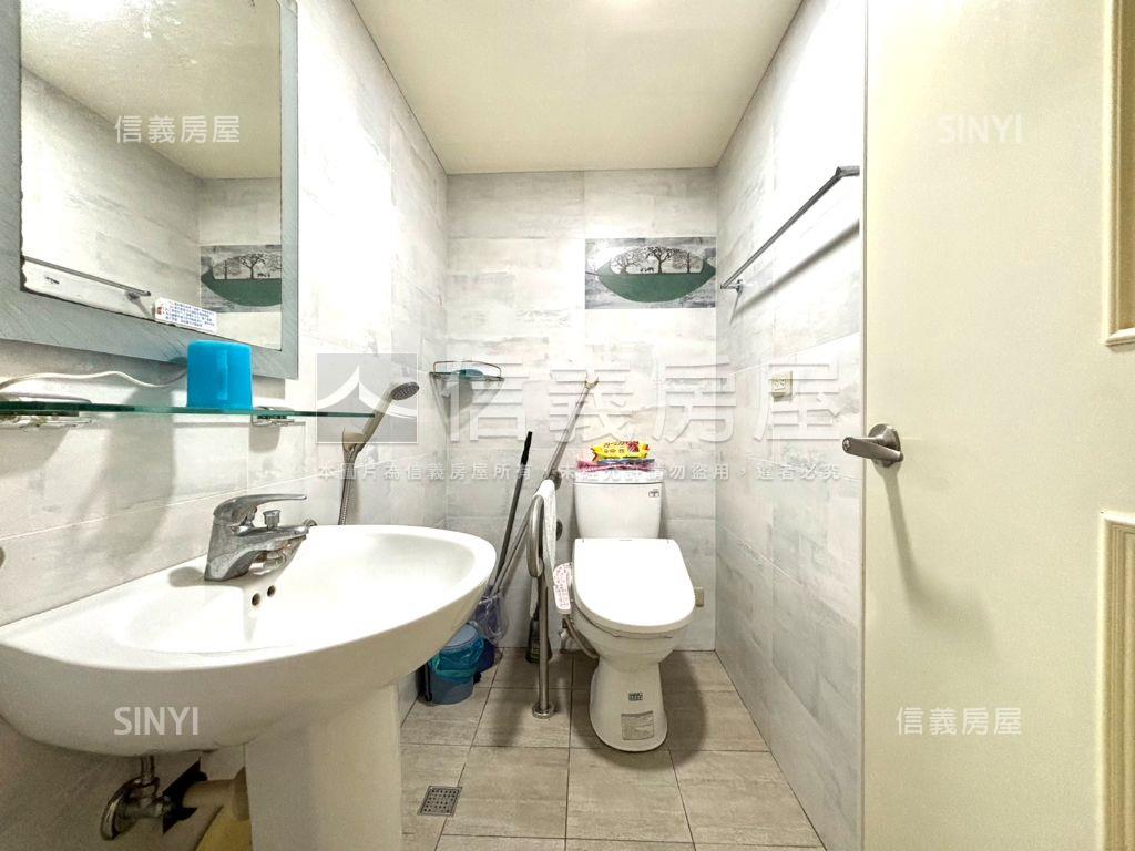 板橋美美二樓房屋室內格局與周邊環境
