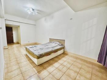 近捷運南勢角站一樓