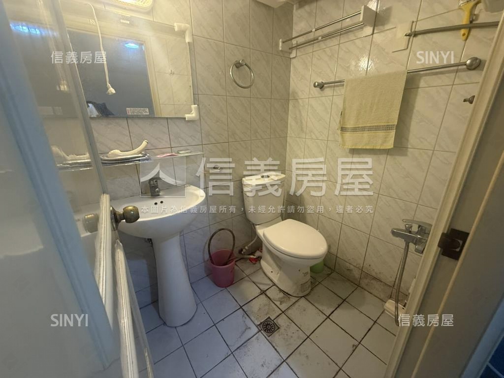 東門捷運設籍收租好宅房屋室內格局與周邊環境