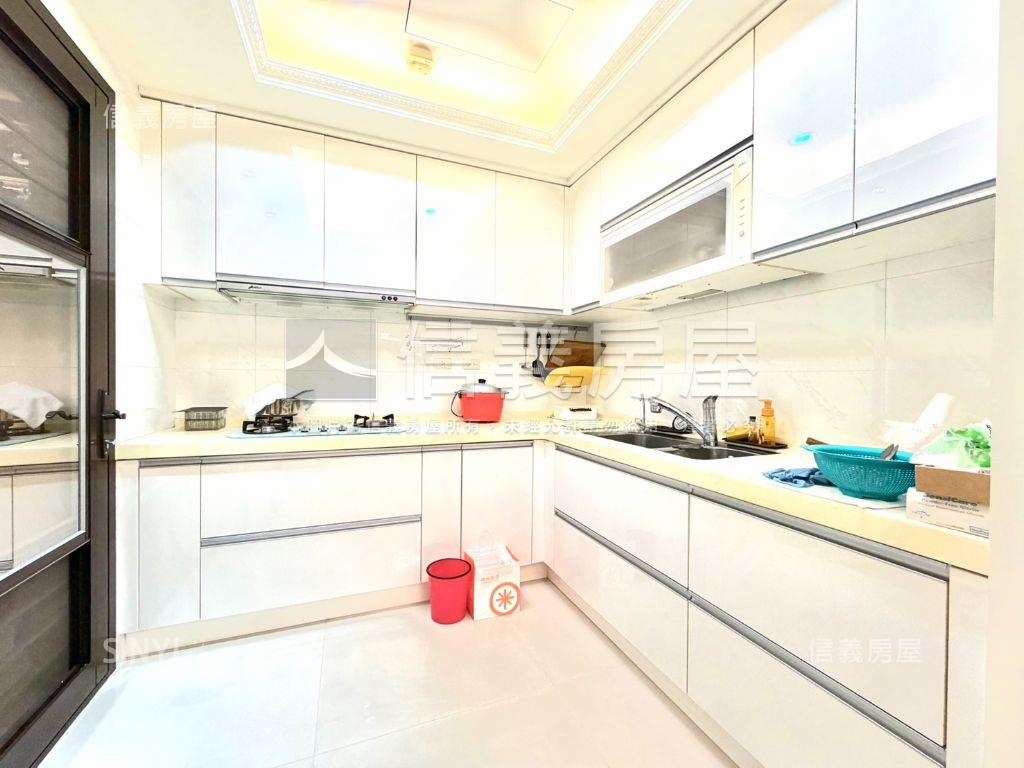 不上廣告／國際館＊看山水房屋室內格局與周邊環境