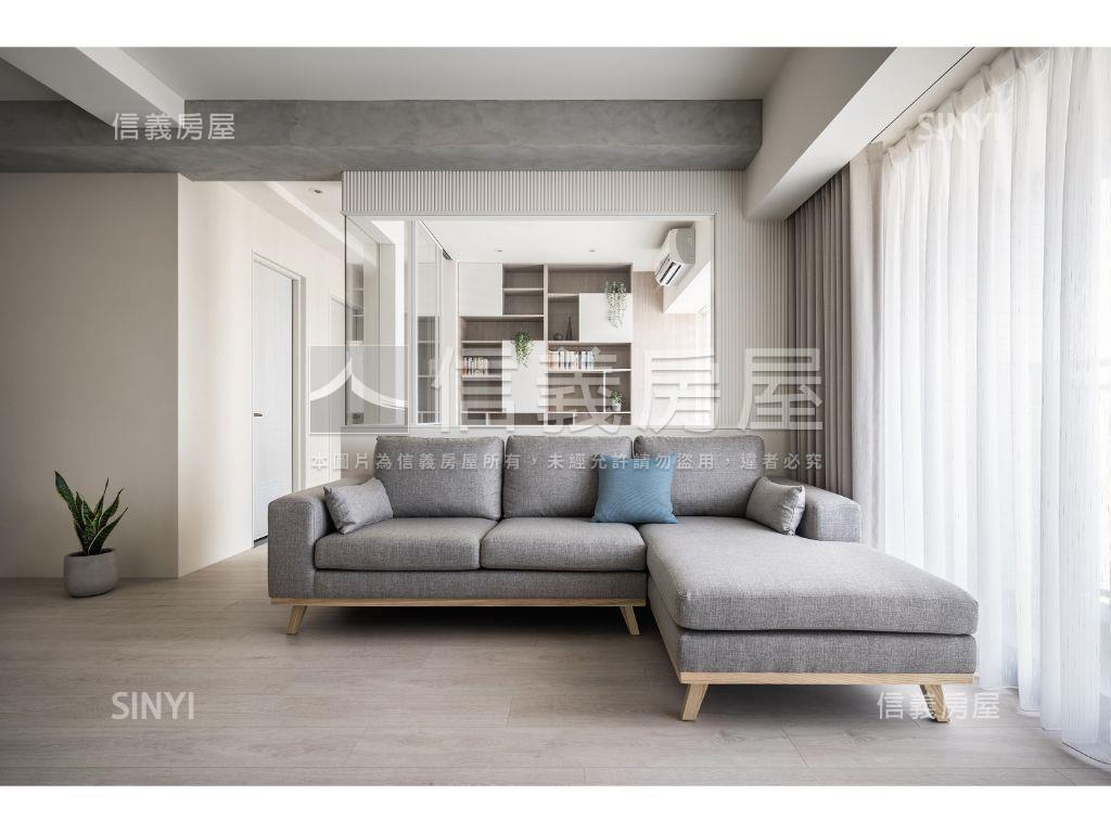 專任現代風高樓質感文心匯房屋室內格局與周邊環境
