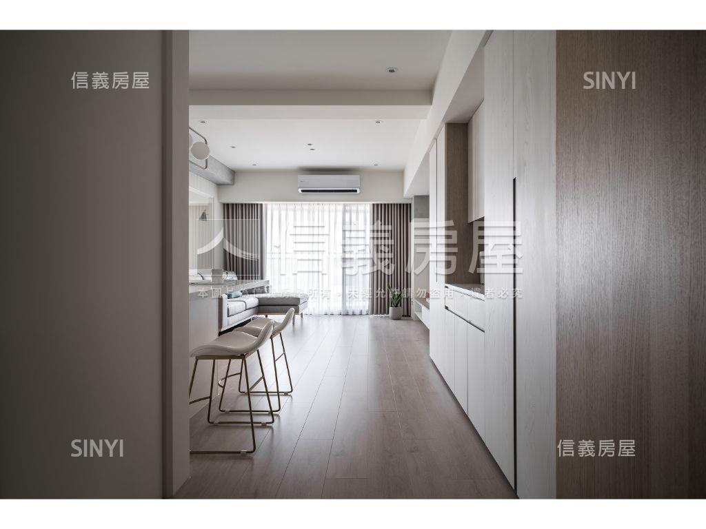 專任現代風高樓質感文心匯房屋室內格局與周邊環境