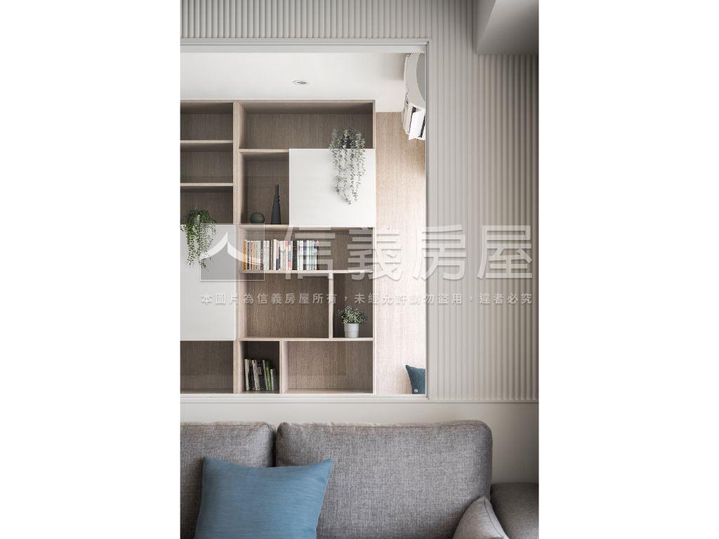 專任現代風高樓質感文心匯房屋室內格局與周邊環境