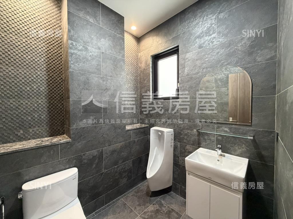 １４期＄朝南獨棟電梯別墅房屋室內格局與周邊環境