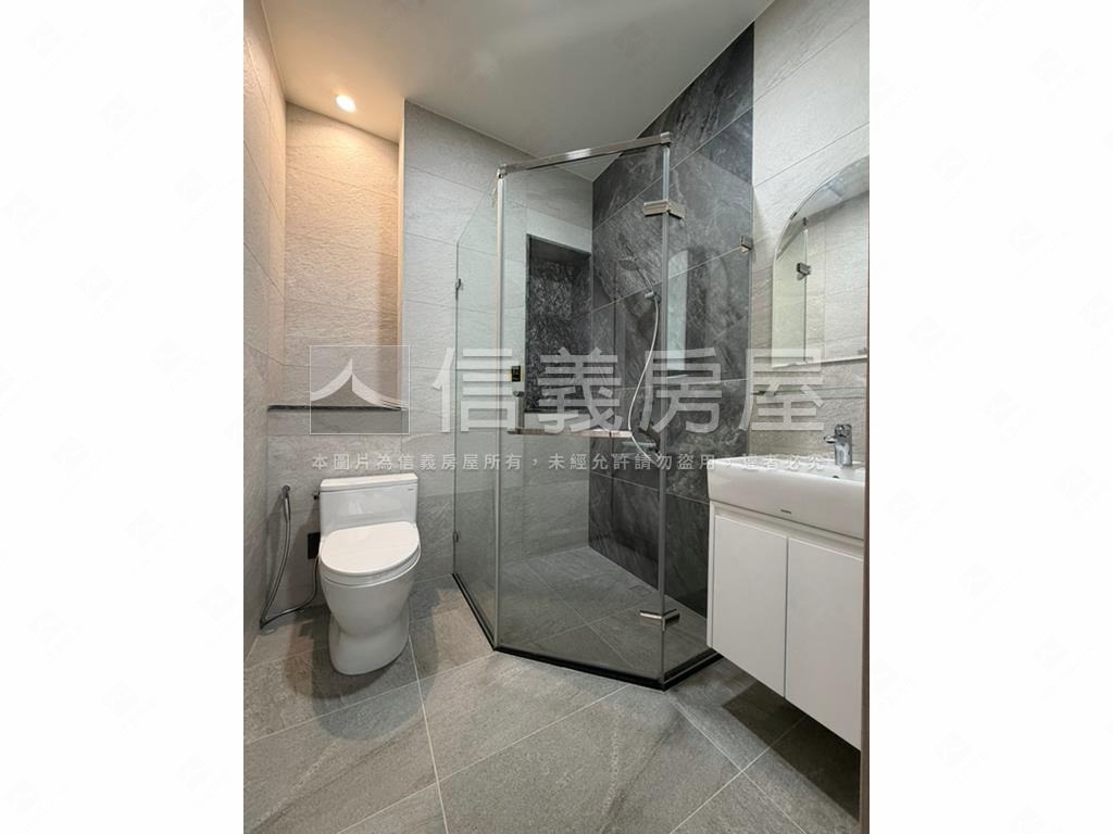 １４期＄朝南獨棟電梯別墅房屋室內格局與周邊環境