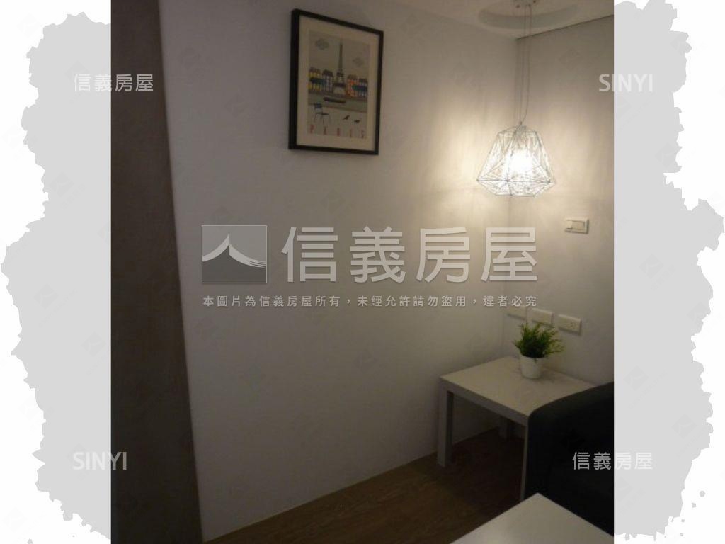 近捷運屋況佳首選金雞母房屋室內格局與周邊環境