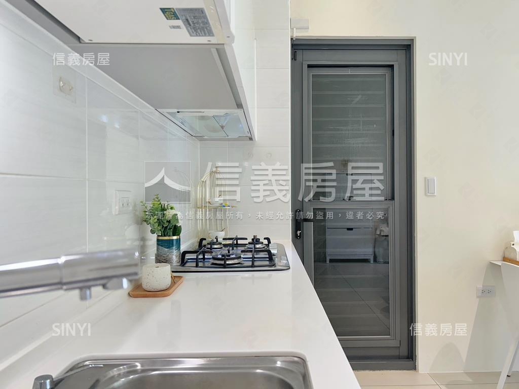 瑞典綠洲視野使用空間大房屋室內格局與周邊環境