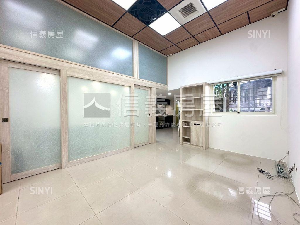 武昌街質感裝潢邊間店面房屋室內格局與周邊環境
