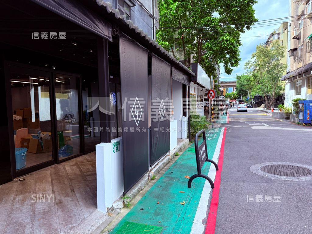 大安區三個店面三角窗房屋室內格局與周邊環境