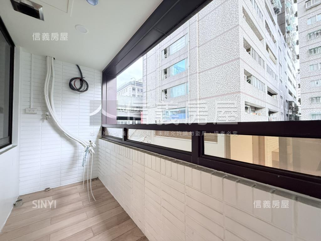 店長推薦電梯兩房兩廳房屋室內格局與周邊環境