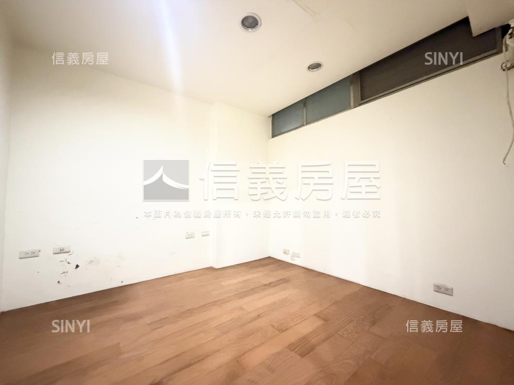 近塗城商圈孝親房透天房屋室內格局與周邊環境