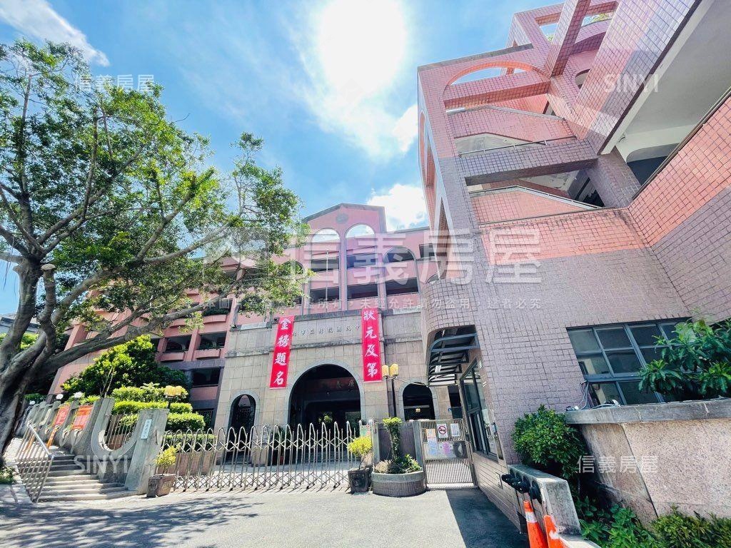 【溫泉】雲天美屋房屋室內格局與周邊環境