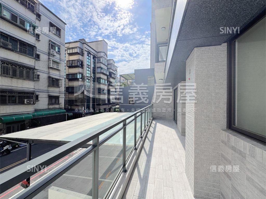 地傑春天面西南採光露臺戶房屋室內格局與周邊環境