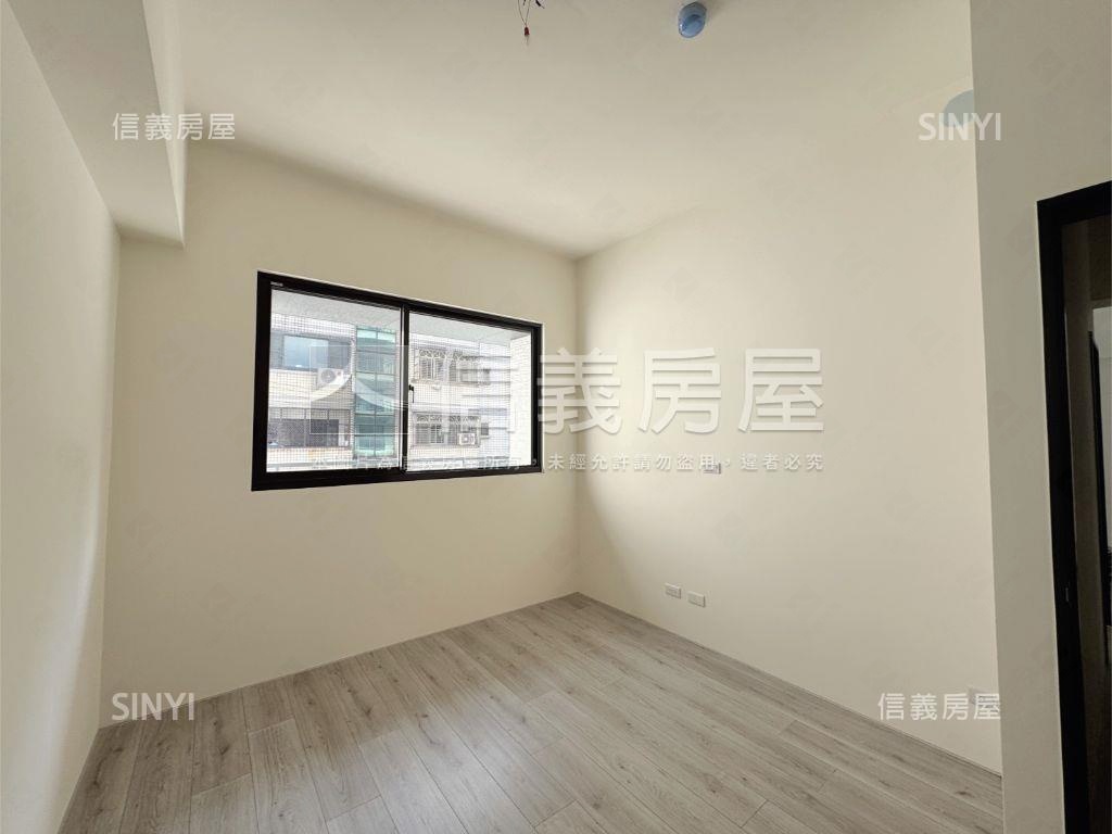 地傑春天面西南採光露臺戶房屋室內格局與周邊環境