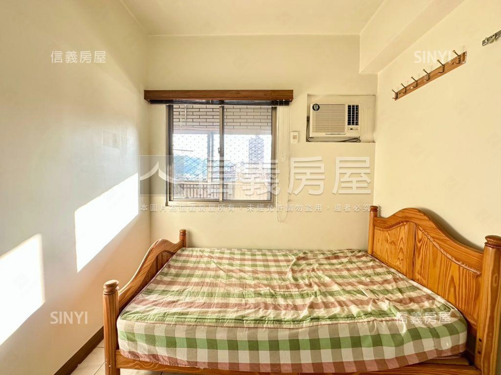 捷運迴龍站龍鳳會三房車位房屋室內格局與周邊環境