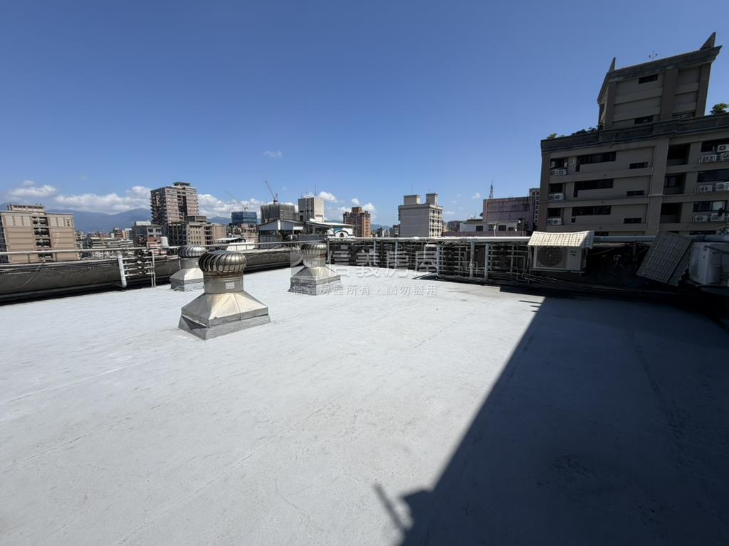 南京西路高樓陽台美屋房屋室內格局與周邊環境