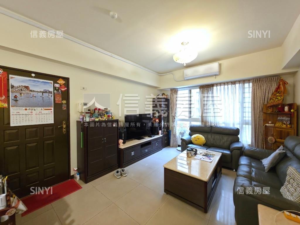 市區採光三房附獨立大車位房屋室內格局與周邊環境