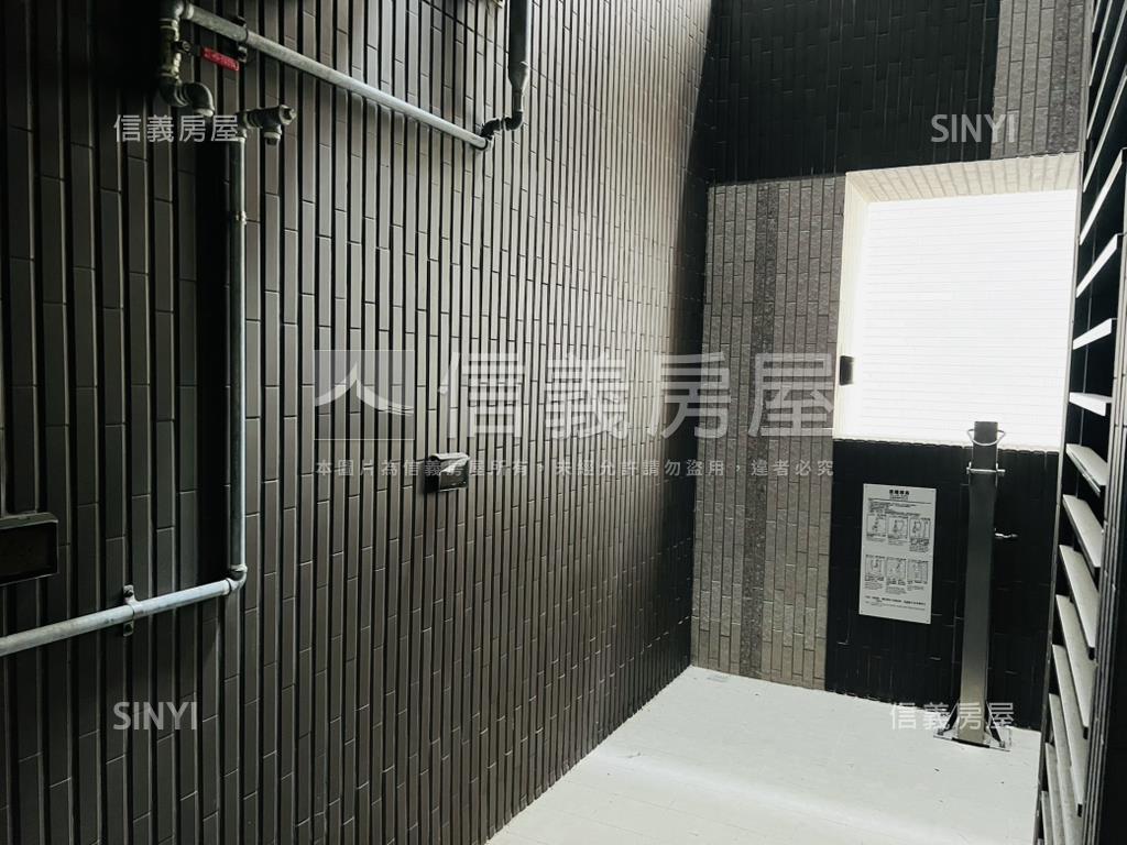 誠美拾光稀有兩房平車房屋室內格局與周邊環境