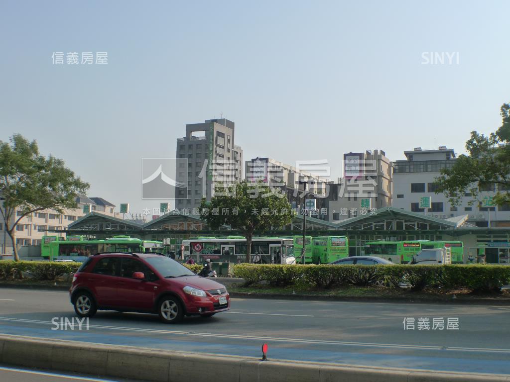 林鼎跨界３房美屋房屋室內格局與周邊環境