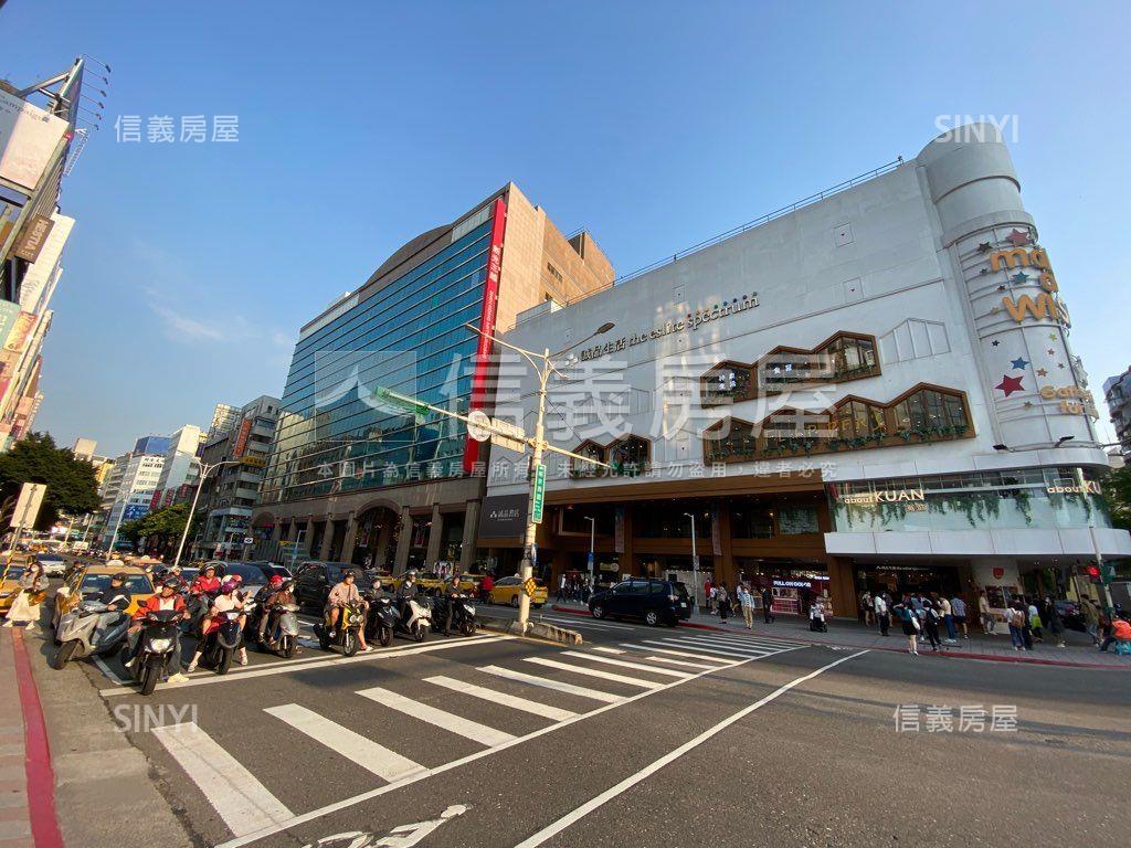 南京西路車位出售房屋室內格局與周邊環境