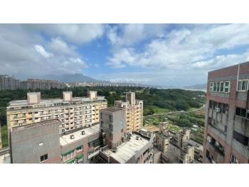 果嶺大道山河綠境三房車位