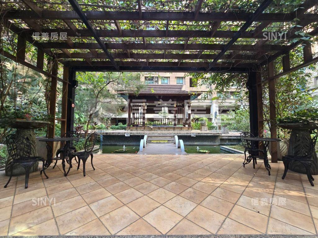 近清華學區浪琴嶼兩房車位房屋室內格局與周邊環境