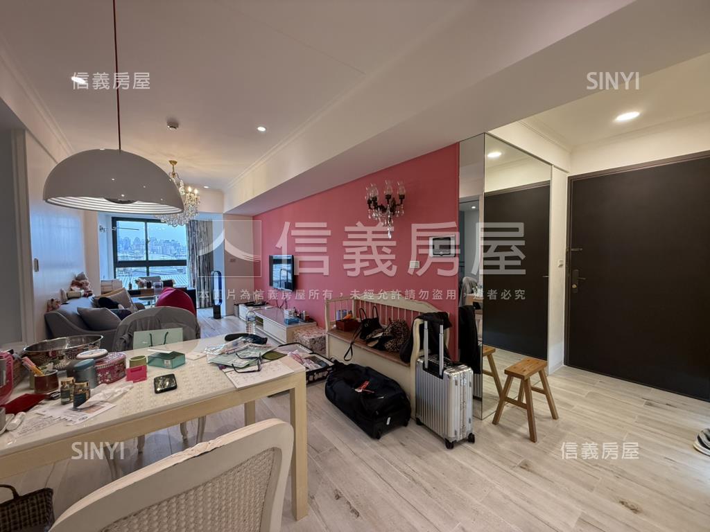 皇家璽苑精裝小宅房屋室內格局與周邊環境