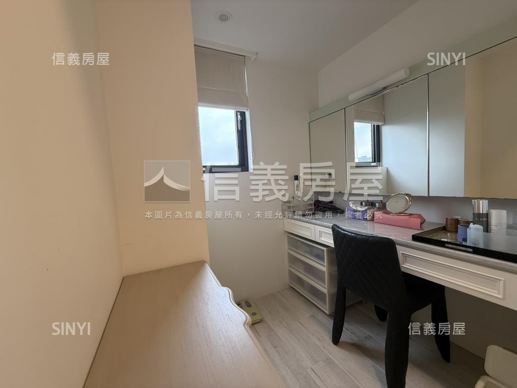 皇家璽苑精裝小宅房屋室內格局與周邊環境