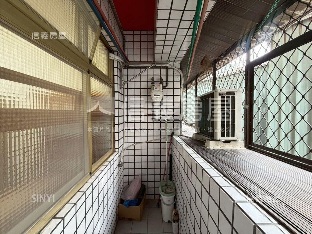 大順金品。華廈電梯３房房屋室內格局與周邊環境