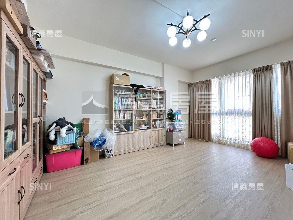 讚～和美大面寬好停車別墅房屋室內格局與周邊環境