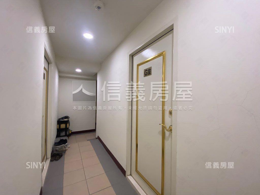 近台中女中電梯７套華廈房屋室內格局與周邊環境
