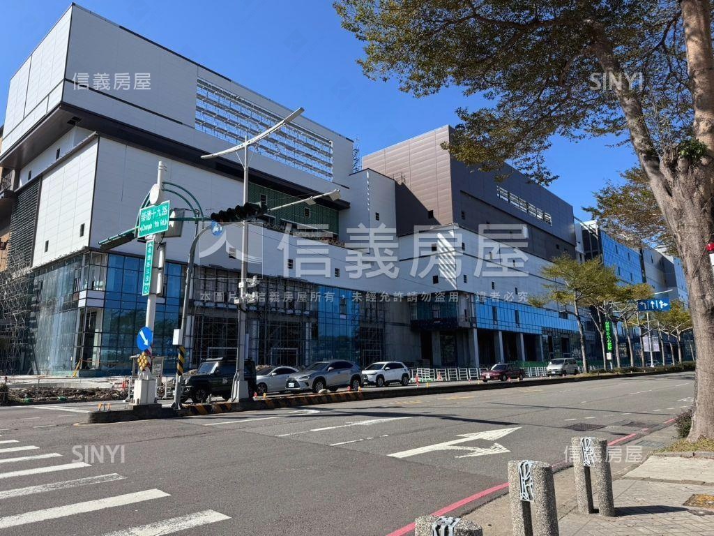 惠宇覞山Ａ棟朝南面公園房屋室內格局與周邊環境