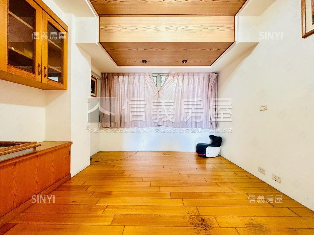 ✿稀有和興路靜巷樓中樓✿房屋室內格局與周邊環境