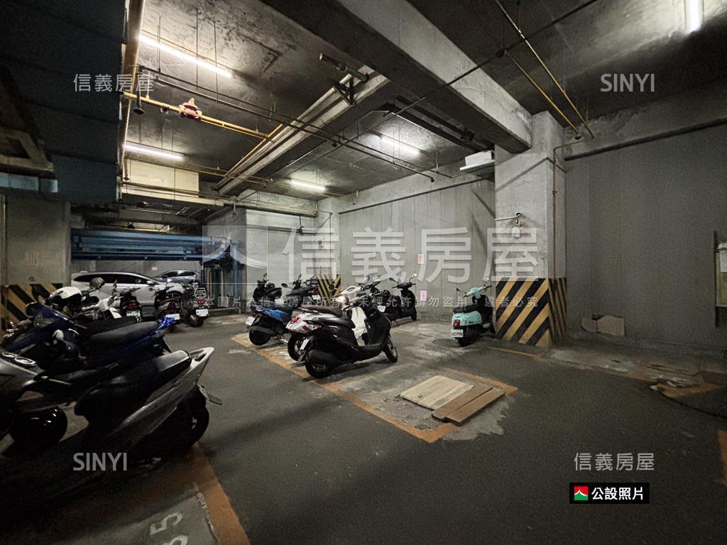 都會皇家溫馨三房房屋室內格局與周邊環境