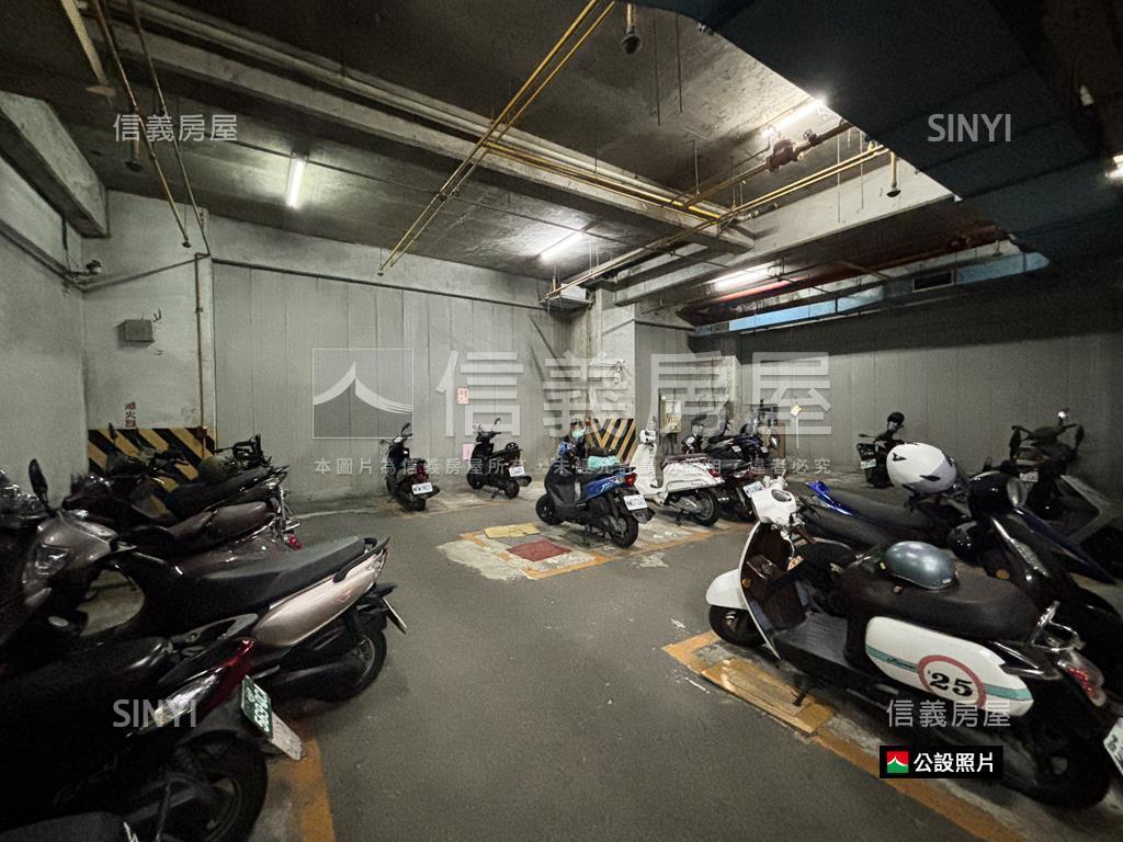 都會皇家溫馨三房房屋室內格局與周邊環境