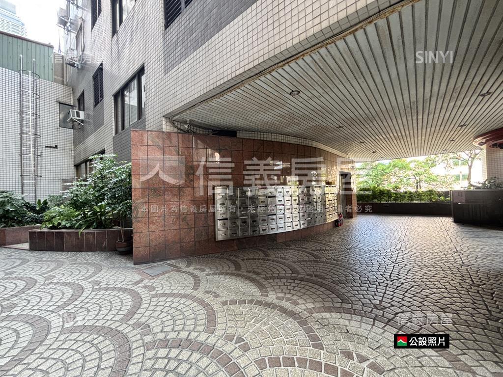 都會皇家溫馨三房房屋室內格局與周邊環境