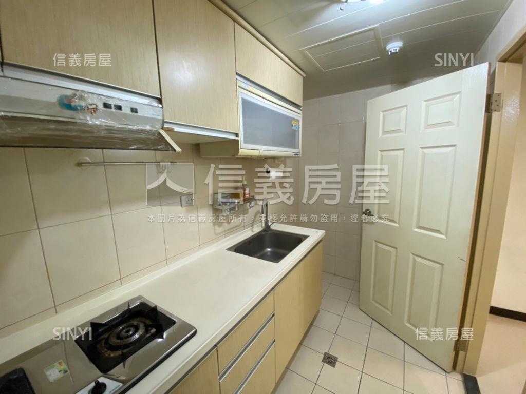 稀有釋出高樓太陽城兩房房屋室內格局與周邊環境