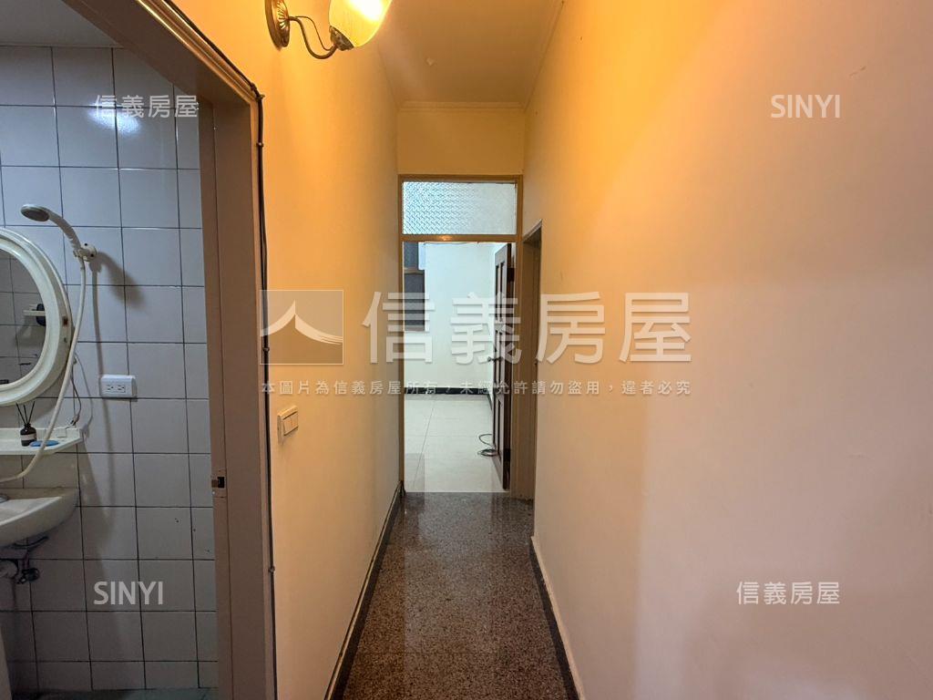 中平路一樓方正美寓房屋室內格局與周邊環境