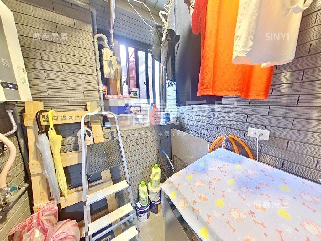 大兩房★明廳明房衛浴開窗房屋室內格局與周邊環境