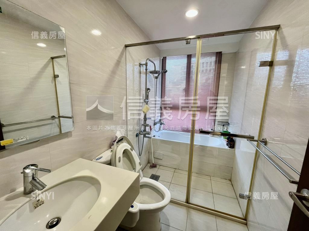 新站優生活兩房車位房屋室內格局與周邊環境