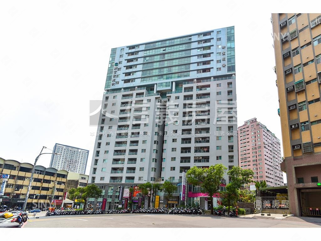 北區兩房車位房屋室內格局與周邊環境