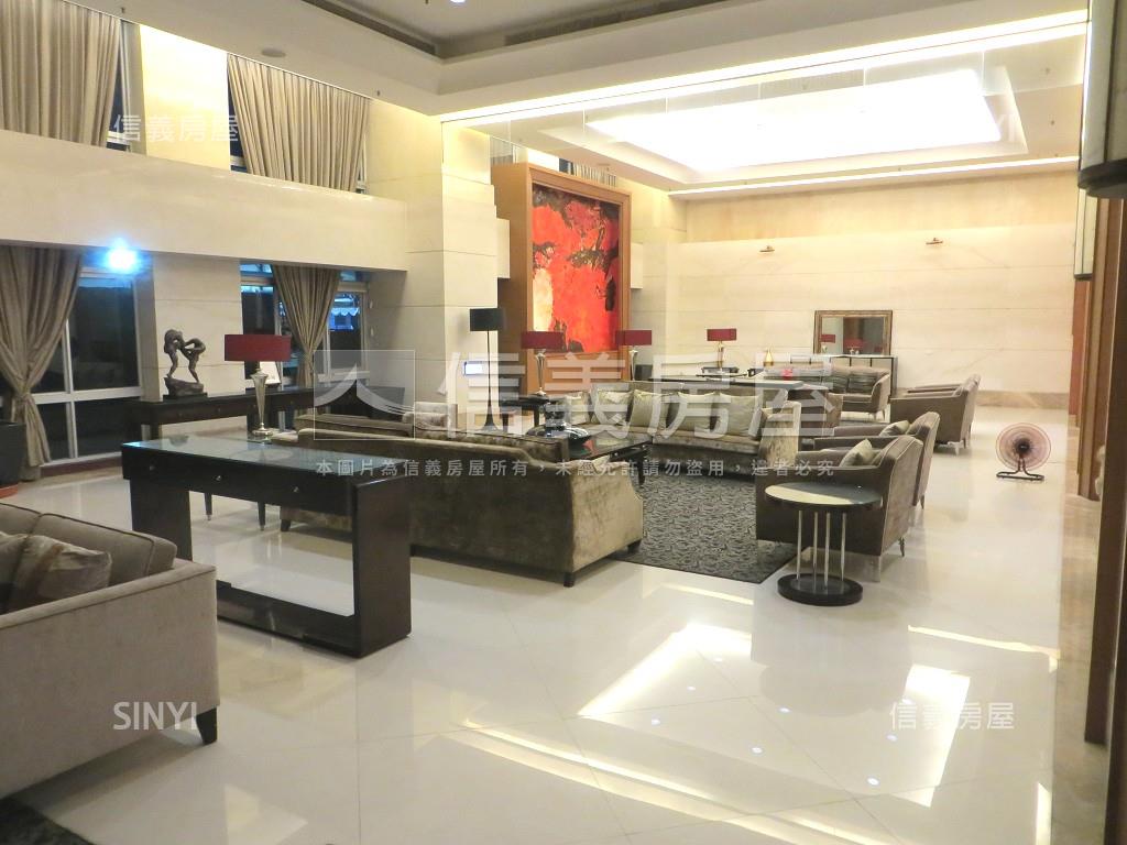 北區兩房車位房屋室內格局與周邊環境