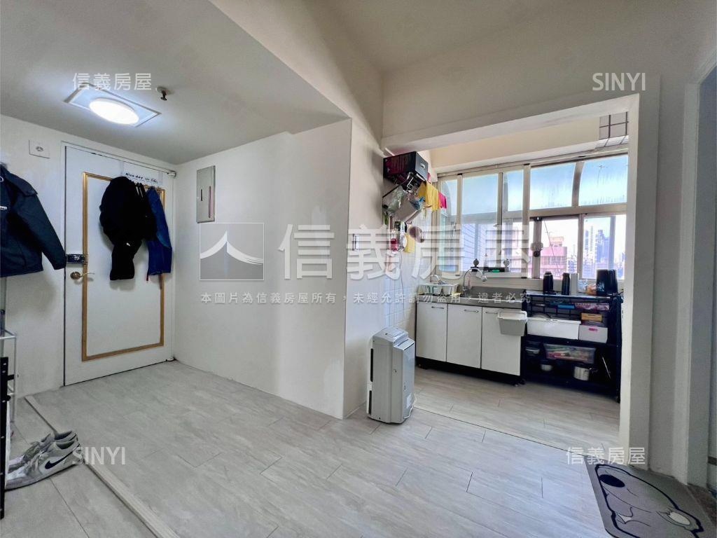 新年快樂！五期大一房一廳房屋室內格局與周邊環境