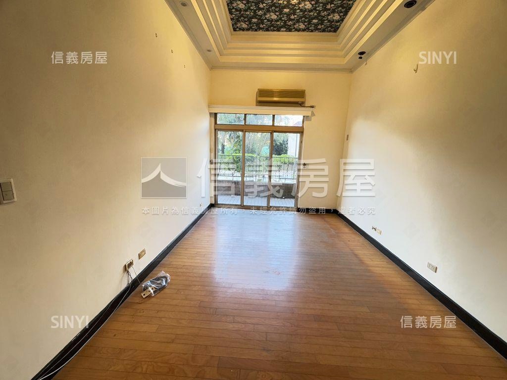 涵煙翠挑高一樓好空間房屋室內格局與周邊環境