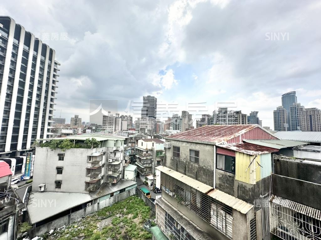 環球稀有邊間公寓房屋室內格局與周邊環境